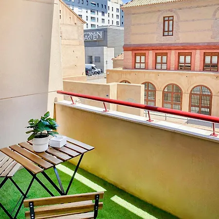 Estudio Del Carmen & Parking Apartment